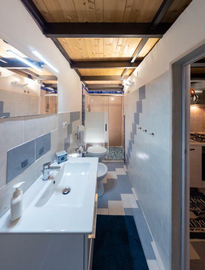 Sikulahouse - Apartment In The City Center 카타니아 외부 사진